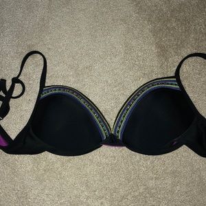 Push-up bikini top